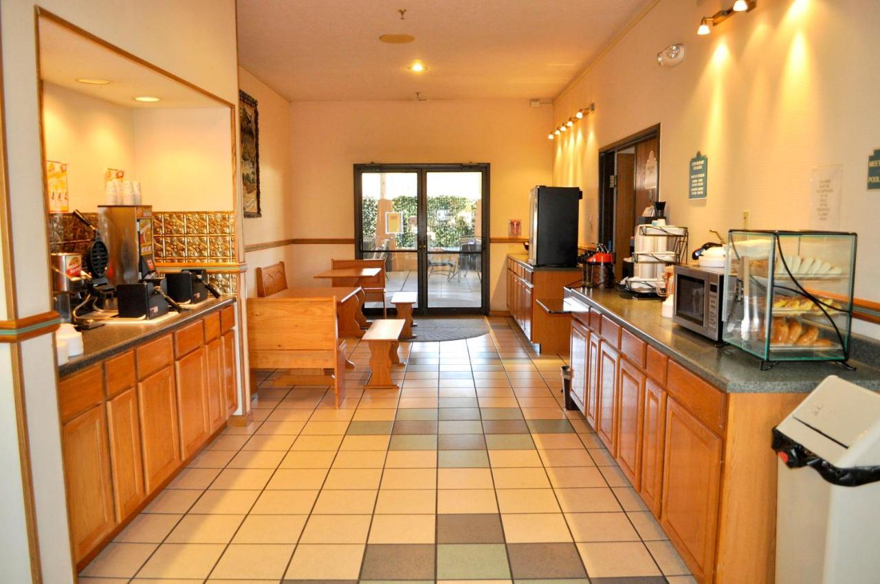פרמינגטון The Region Inn מראה חיצוני תמונה